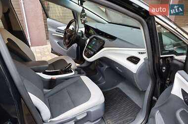 Хэтчбек Chevrolet Bolt EV 2020 в 