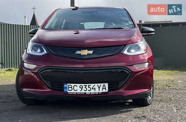 Хэтчбек Chevrolet Bolt EV 2018 в 