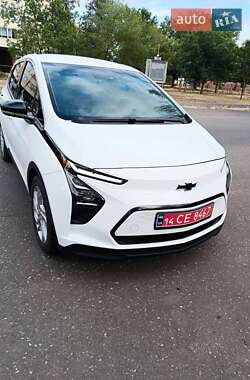 Хэтчбек Chevrolet Bolt EV 2023 в 