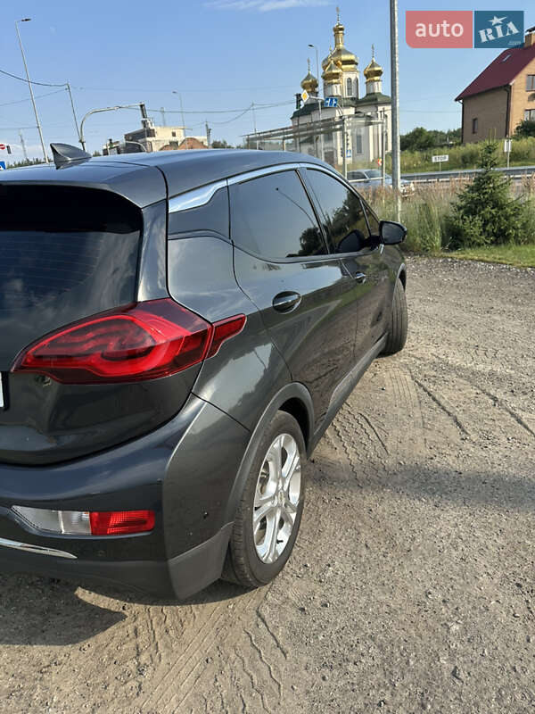 Хэтчбек Chevrolet Bolt EV 2018 в Киеве