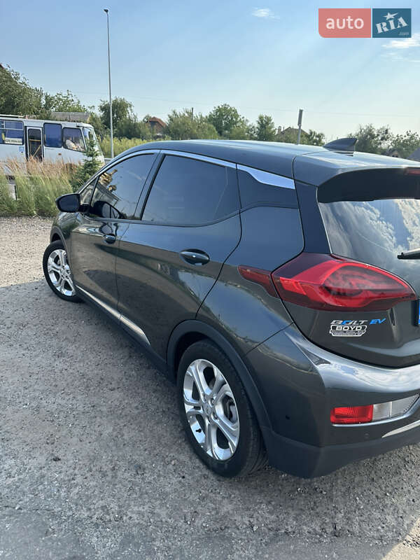 Хэтчбек Chevrolet Bolt EV 2018 в Киеве