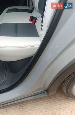 Хэтчбек Chevrolet Bolt EV 2020 в 