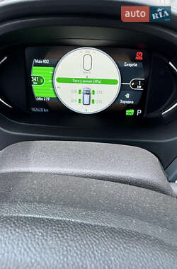 Хетчбек Chevrolet Bolt EV 2017 в 