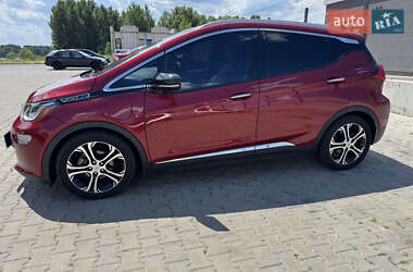 Хэтчбек Chevrolet Bolt EV 2020 в 
