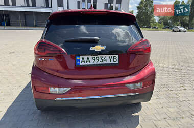 Хэтчбек Chevrolet Bolt EV 2020 в 