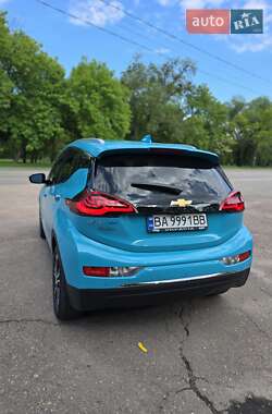 Хэтчбек Chevrolet Bolt EV 2020 в 