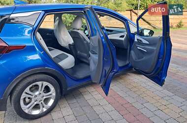 Хэтчбек Chevrolet Bolt EV 2019 в 