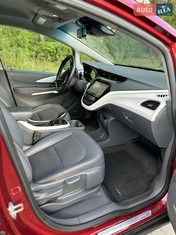 Хетчбек Chevrolet Bolt EV 2017 в Львові