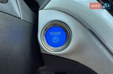 Хетчбек Chevrolet Bolt EV 2021 в 