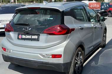 Хэтчбек Chevrolet Bolt EV 2017 в 