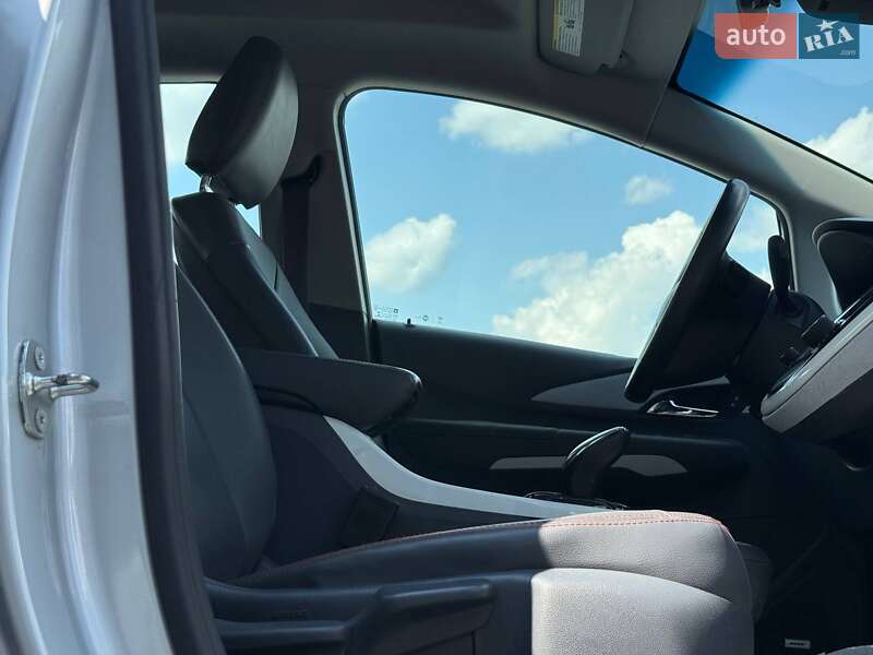 Хэтчбек Chevrolet Bolt EV 2017 в Ровно