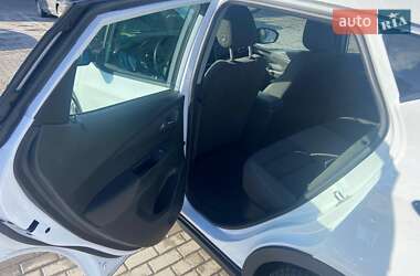 Хэтчбек Chevrolet Bolt EV 2022 в 