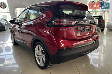 Хэтчбек Chevrolet Bolt EV 2022 в 
