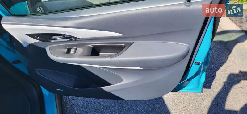 Хетчбек Chevrolet Bolt EV 2020 в Вінниці фото 9 Хетчбек Chevrolet Bolt EV 2020 в Вінниці