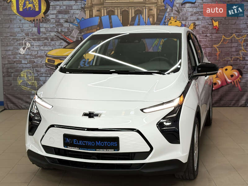 Хэтчбек Chevrolet Bolt EV 2023 в Львове