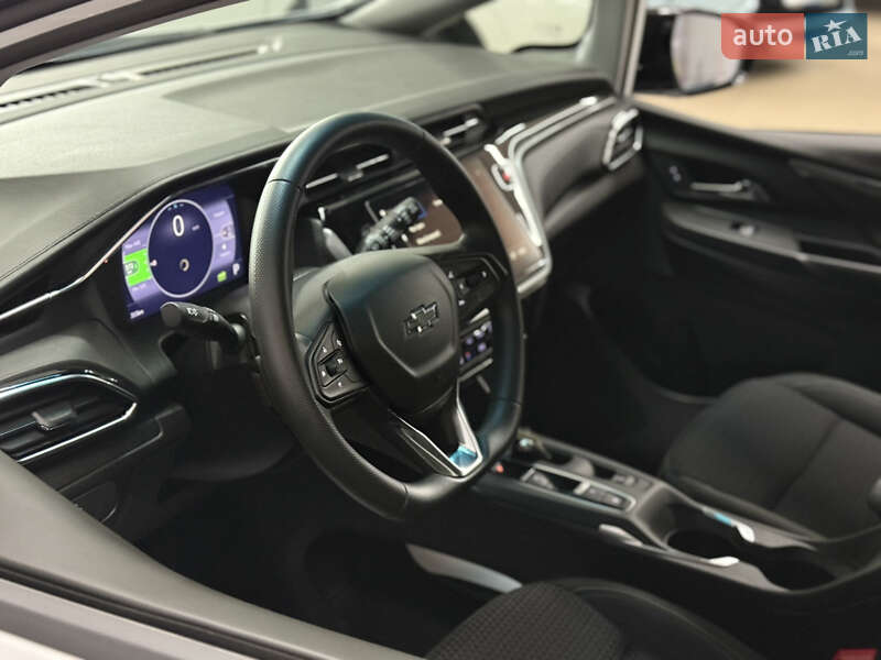 Хэтчбек Chevrolet Bolt EV 2023 в Львове