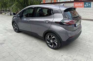 Хэтчбек Chevrolet Bolt EV 2023 в 