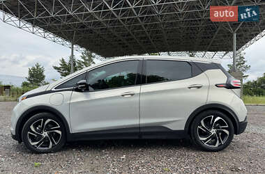 Хэтчбек Chevrolet Bolt EV 2023 в 