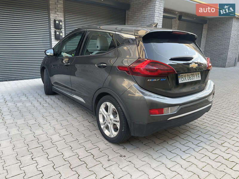 Хетчбек Chevrolet Bolt EV 2017 в Хмельницькому