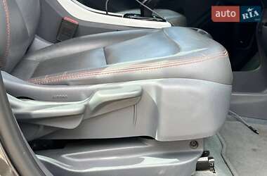 Хэтчбек Chevrolet Bolt EV 2020 в 