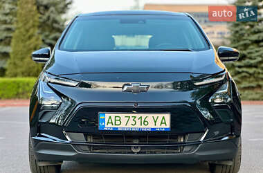 Хэтчбек Chevrolet Bolt EV 2023 в 