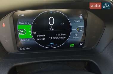 Хэтчбек Chevrolet Bolt EV 2022 в 