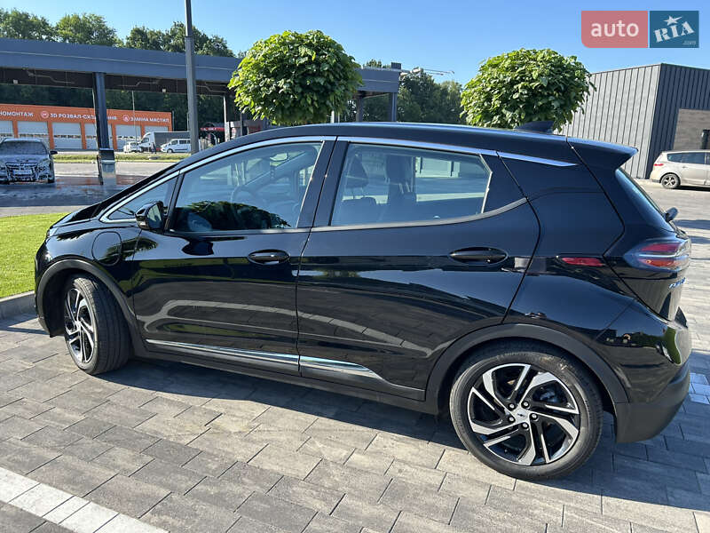 Хэтчбек Chevrolet Bolt EV 2023 в Луцке