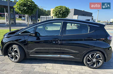 Хэтчбек Chevrolet Bolt EV 2023 в 