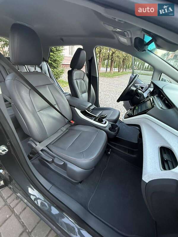 Хетчбек Chevrolet Bolt EV 2020 в Івано-Франківську фото 14 Хетчбек Chevrolet Bolt EV 2020 в Івано-Франківську