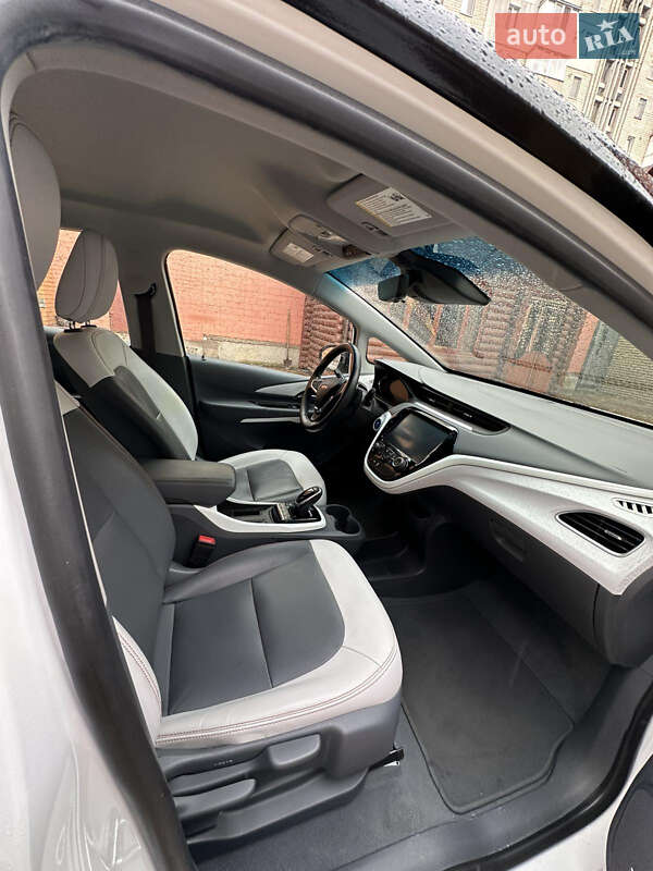 Хетчбек Chevrolet Bolt EV 2021 в Козятині