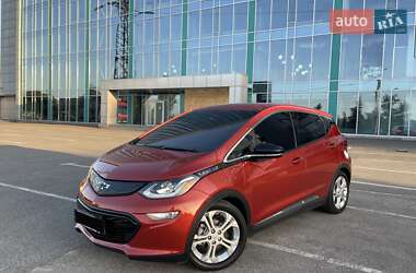 Хэтчбек Chevrolet Bolt EV 2021 в 