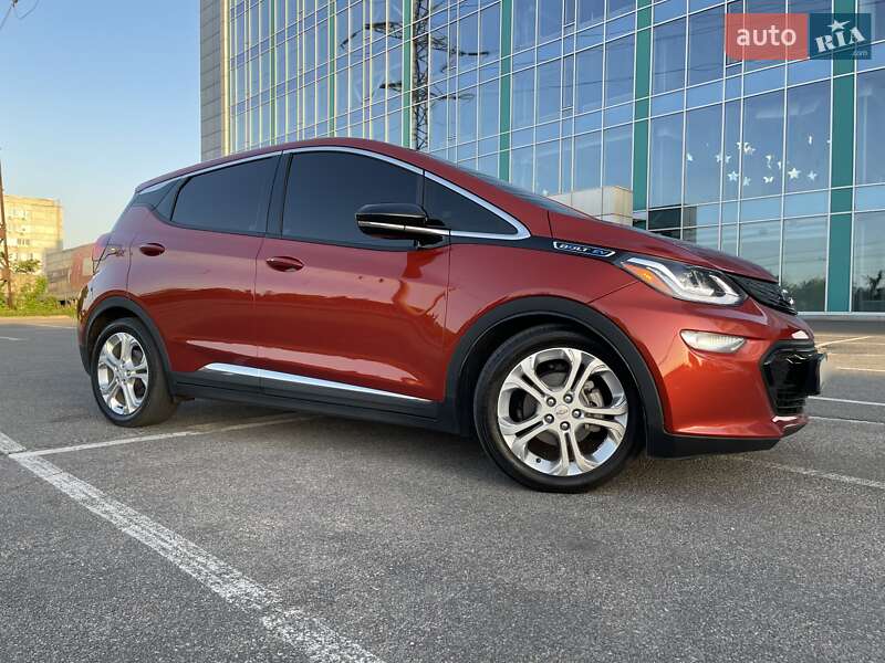 Хэтчбек Chevrolet Bolt EV 2021 в Днепре