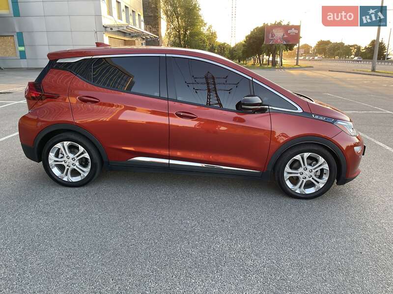 Хэтчбек Chevrolet Bolt EV 2021 в Днепре