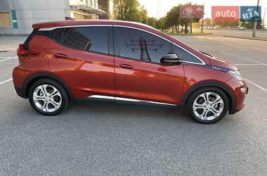Хэтчбек Chevrolet Bolt EV 2021 в 
