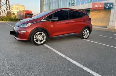 Хэтчбек Chevrolet Bolt EV 2021 в 