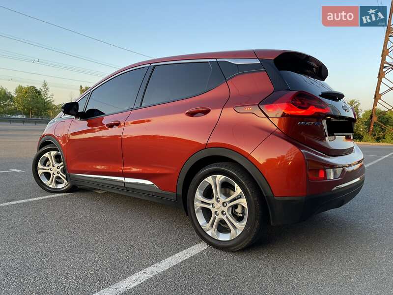 Хэтчбек Chevrolet Bolt EV 2021 в Днепре
