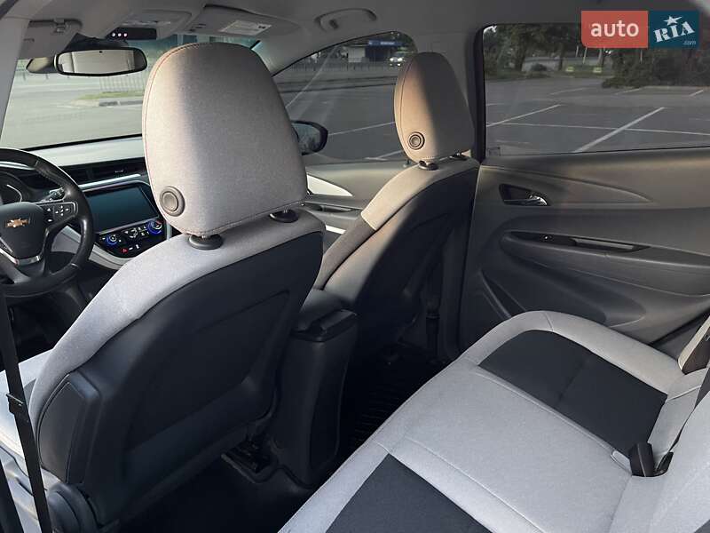 Хэтчбек Chevrolet Bolt EV 2021 в Днепре