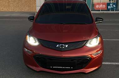 Хэтчбек Chevrolet Bolt EV 2021 в 