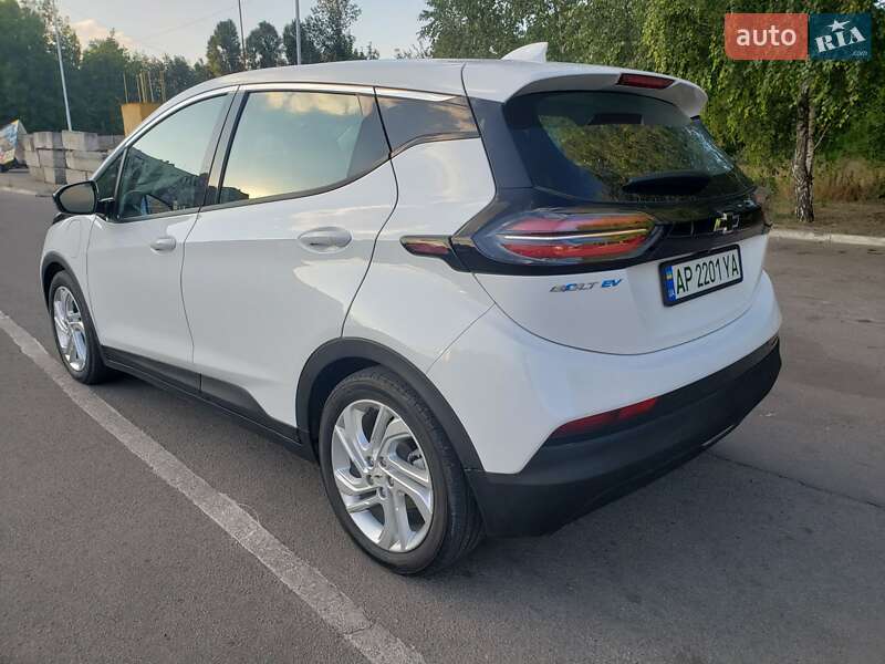 Хэтчбек Chevrolet Bolt EV 2022 в Запорожье