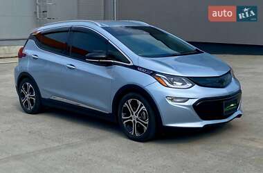Хэтчбек Chevrolet Bolt EV 2017 в 