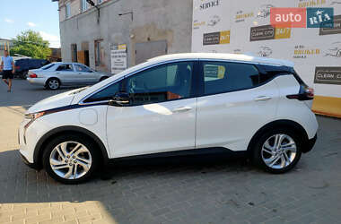 Хэтчбек Chevrolet Bolt EV 2022 в 