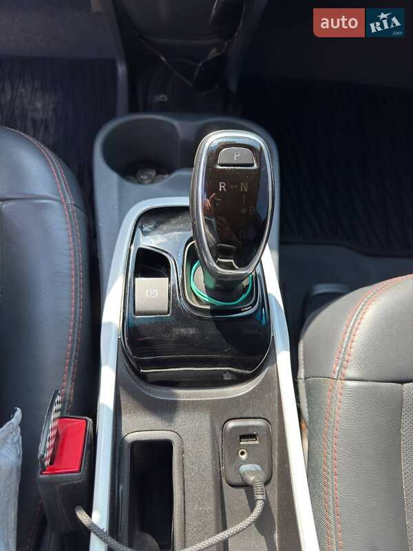 Хэтчбек Chevrolet Bolt EV 2018 в Нежине фото 20 Хэтчбек Chevrolet Bolt EV 2018 в Нежине