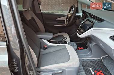 Хэтчбек Chevrolet Bolt EV 2017 в 