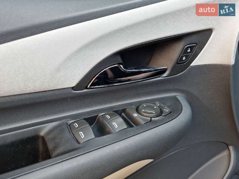 Хэтчбек Chevrolet Bolt EV 2017 в Виннице