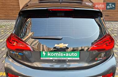 Хэтчбек Chevrolet Bolt EV 2017 в 