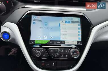 Хэтчбек Chevrolet Bolt EV 2019 в 