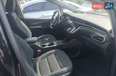 Хэтчбек Chevrolet Bolt EV 2022 в 