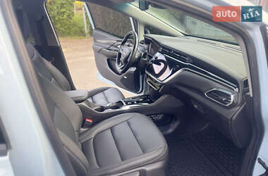 Хэтчбек Chevrolet Bolt EV 2023 в 