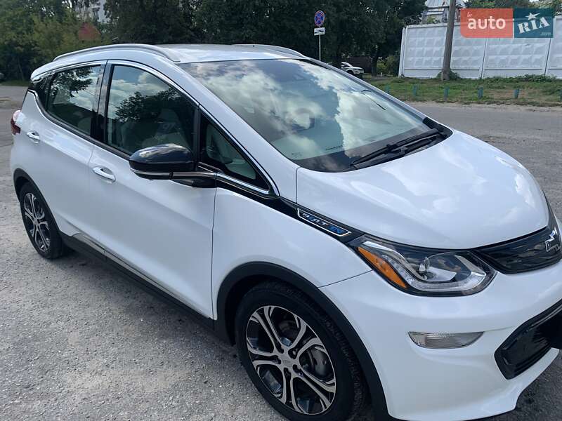 Хэтчбек Chevrolet Bolt EV 2020 в Киеве фото 4 Хэтчбек Chevrolet Bolt EV 2020 в Киеве