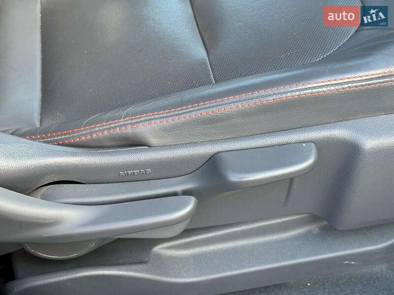 Хэтчбек Chevrolet Bolt EV 2017 в Виннице